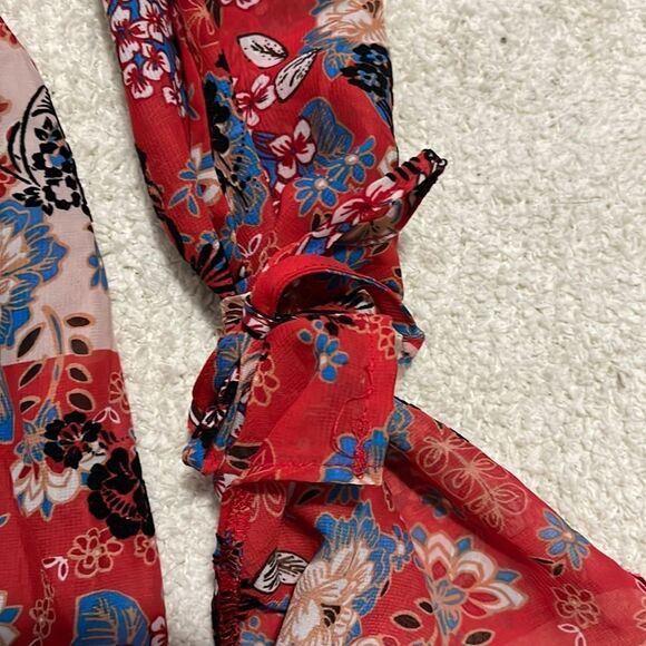 NWT- Charlotte Russe- XS. Off shoulder velvet floral print dress - Picture 5 of 9